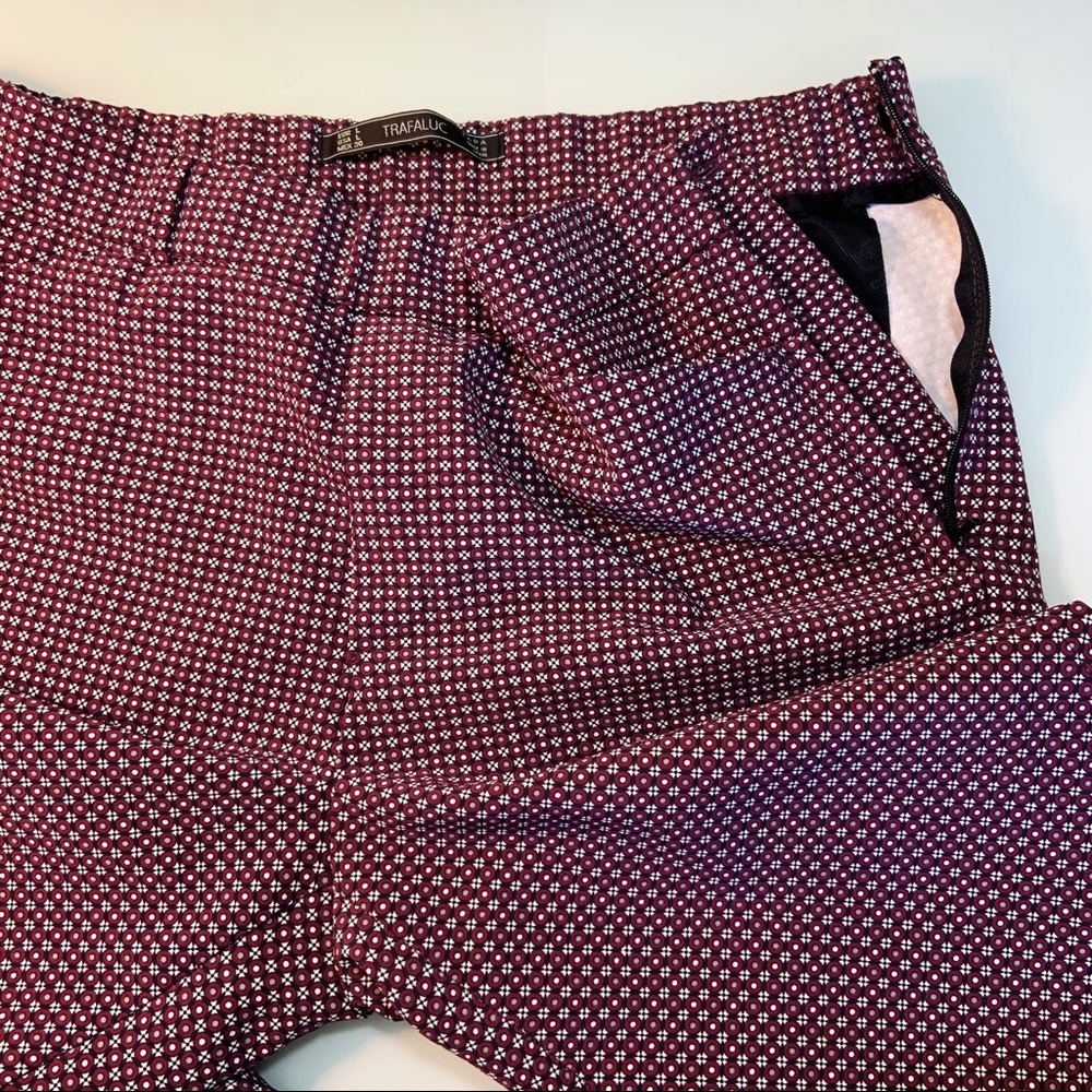 Zara TRF Geo Print Cigarette Pants - Picture 3 of 6